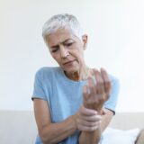 Quais são os sinais e sintomas de tendinite, tendinose e entesopatias?