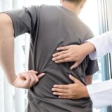 Como evitar que a dor lombar evolua para cirurgia